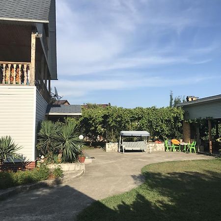 Dom U Morya Hotel Pizunda Esterno foto