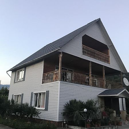 Dom U Morya Hotel Pizunda Esterno foto