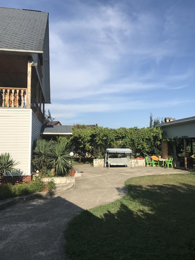 Dom U Morya Hotel Pizunda Esterno foto